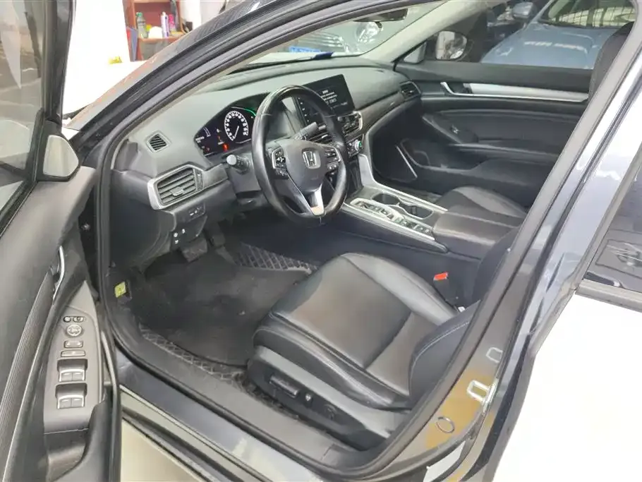 Honda Accord 2023 из CN, фото 9