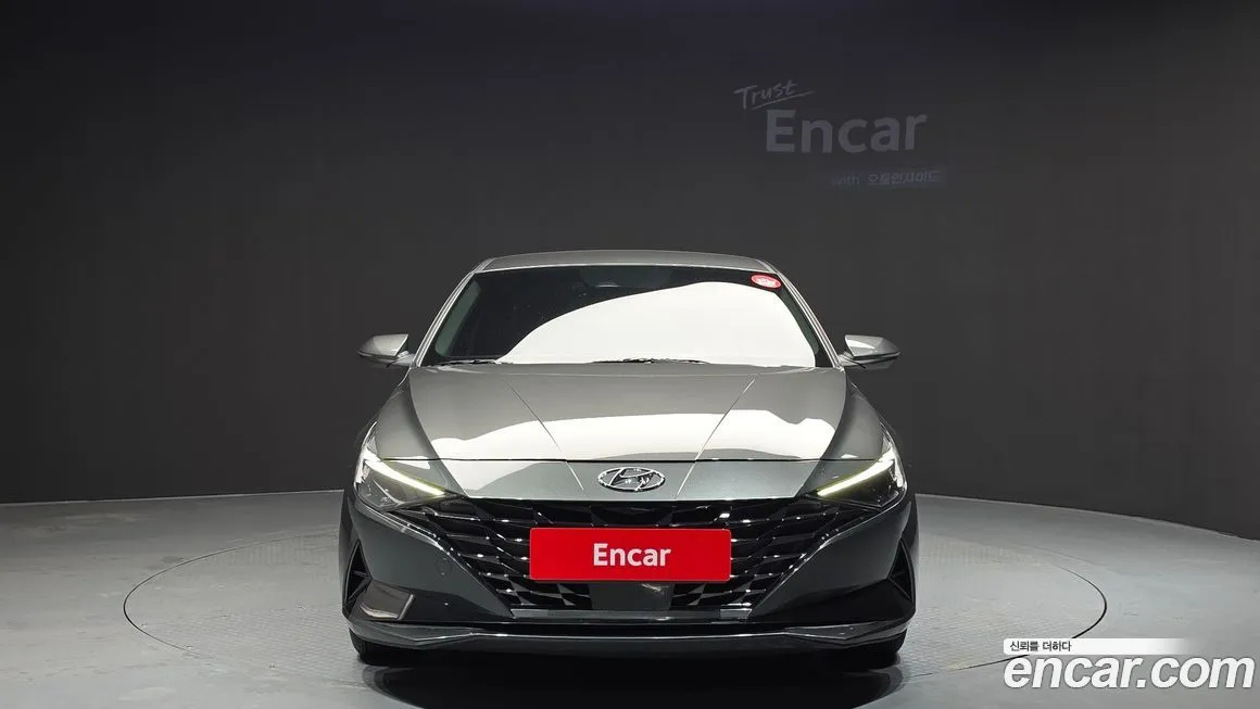 Hyundai AVANTE — фото 3