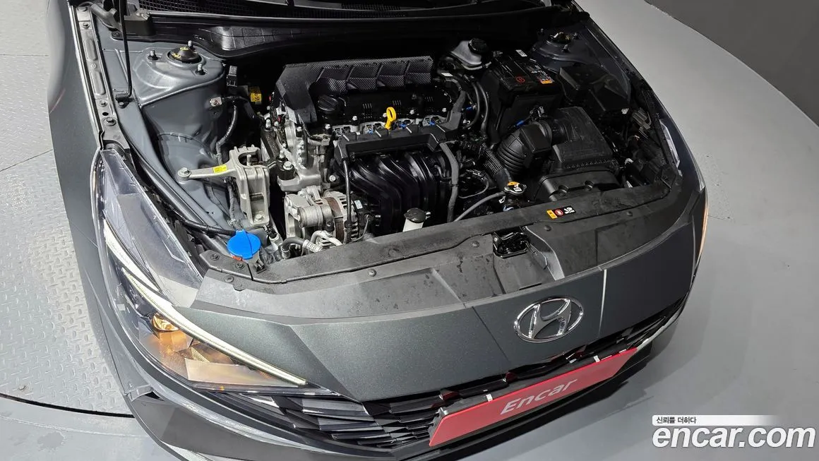 Hyundai AVANTE — фото 8