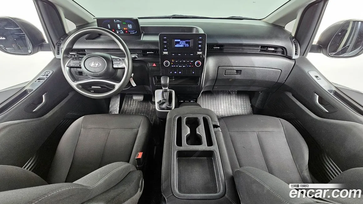 Hyundai Staria — фото 6