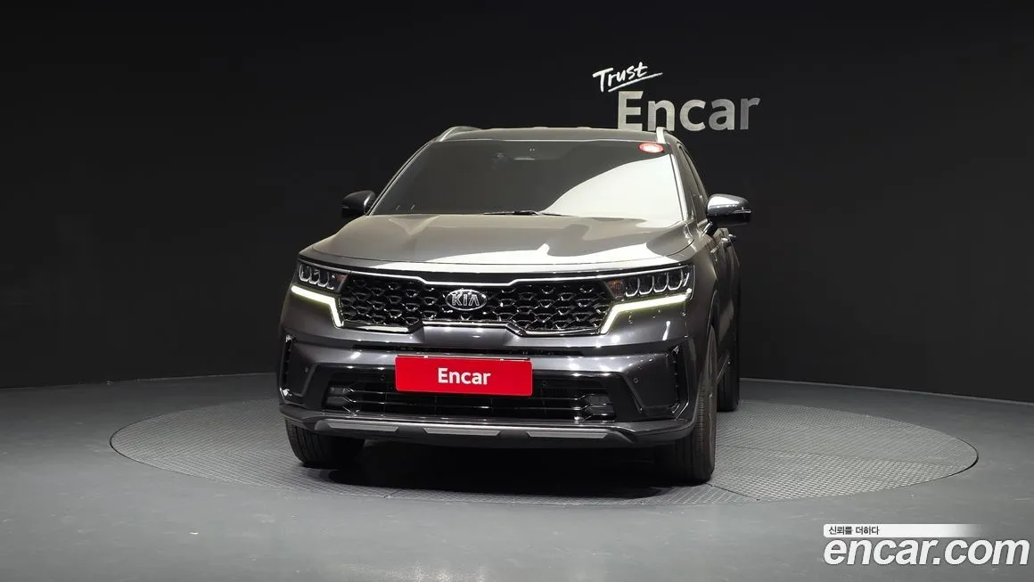 Kia Sorento — фото 4