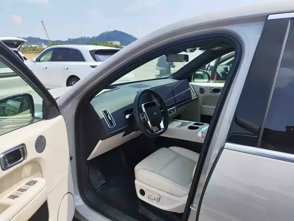 Li Auto L6 2024 из CN, фото 7