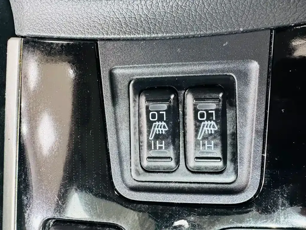Mitsubishi Outlander 2021 из CN, фото 10