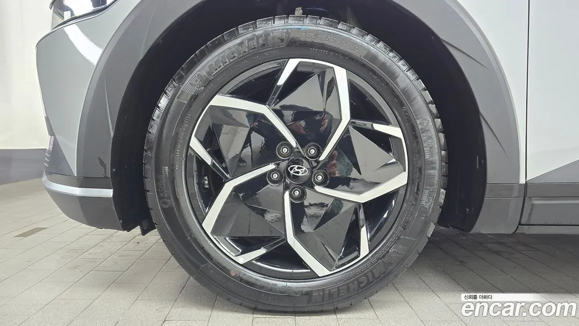 Hyundai Ioniq5 — фото 2
