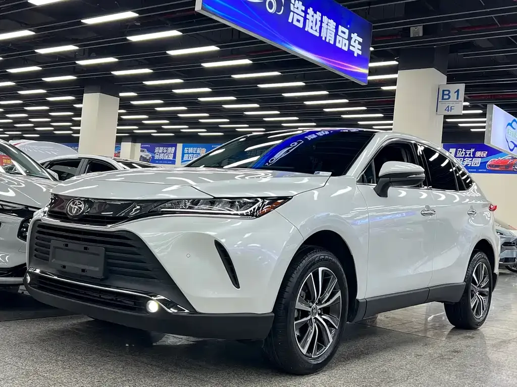Toyota Harrier 2022 из CN, фото 1