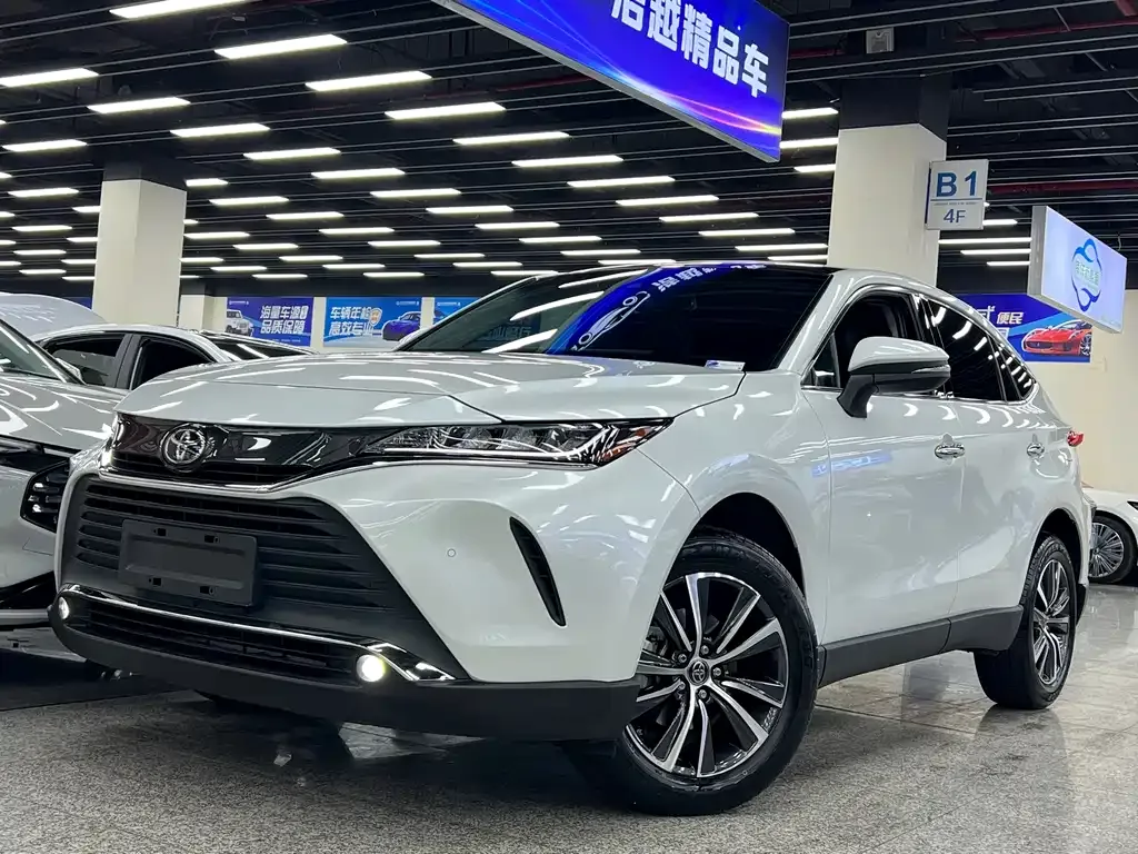 Toyota Harrier 2022 из CN, фото 4