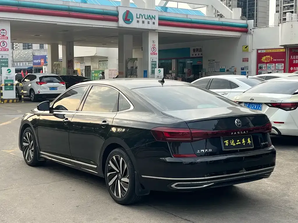 Volkswagen Passat — фото 3