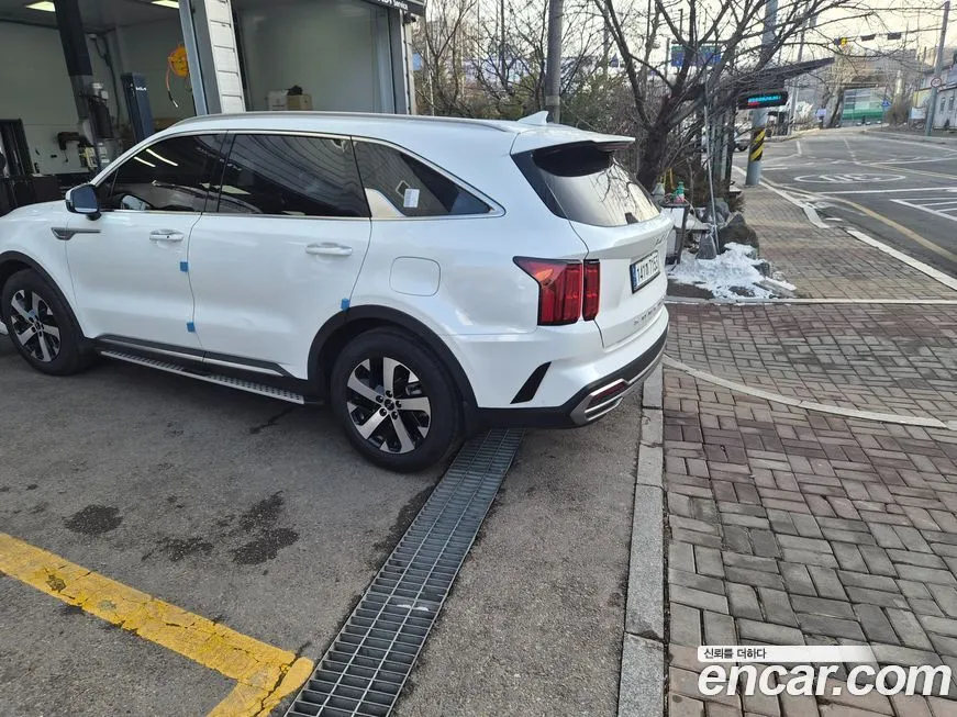 Kia Sorento — фото 8