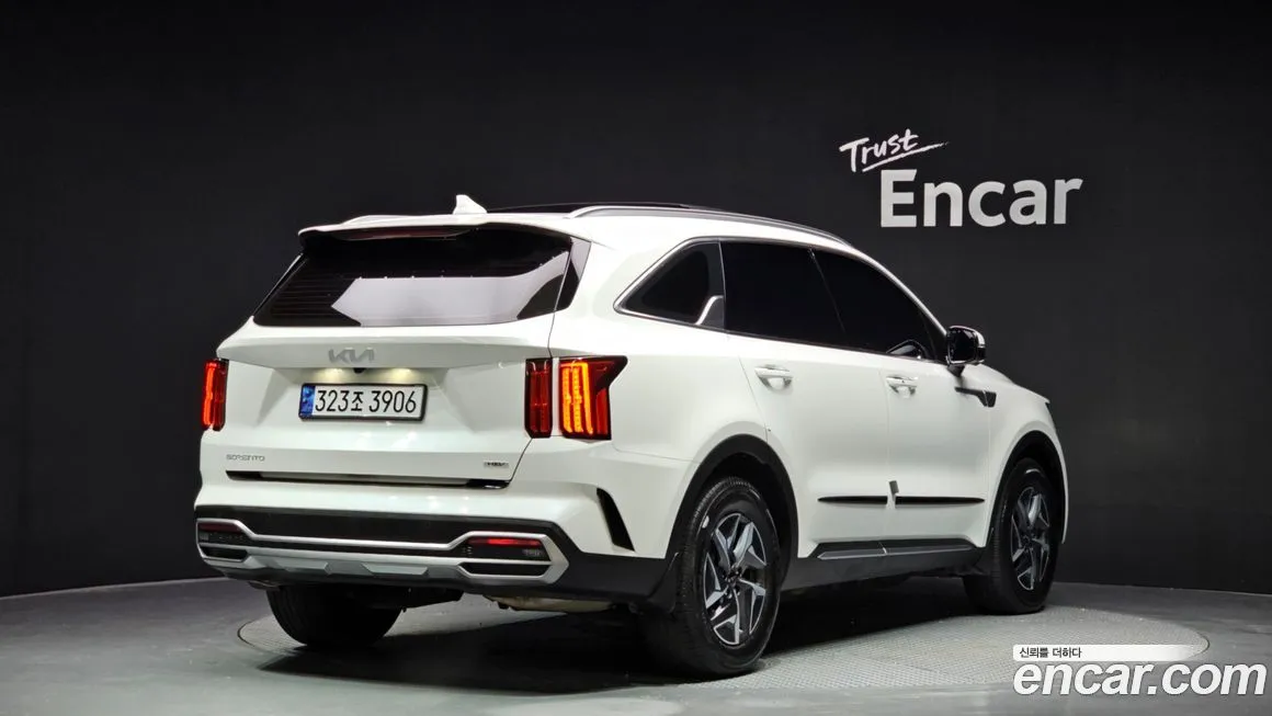 Kia Sorento 2023 из KR, фото 3