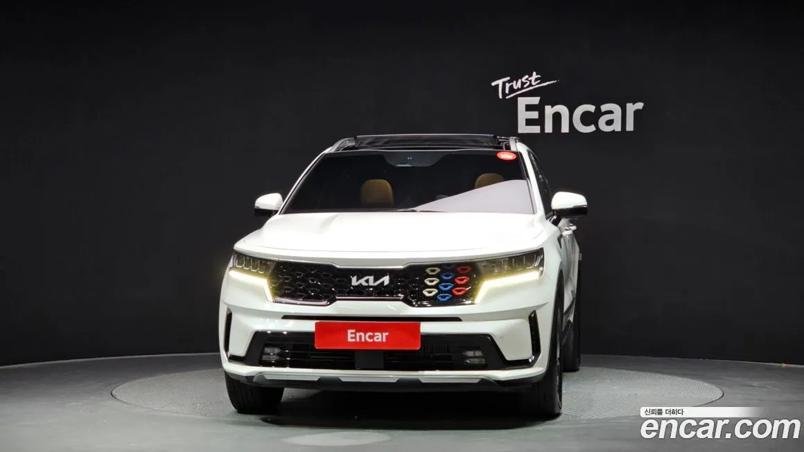 Kia Sorento 2023 из KR, фото 2
