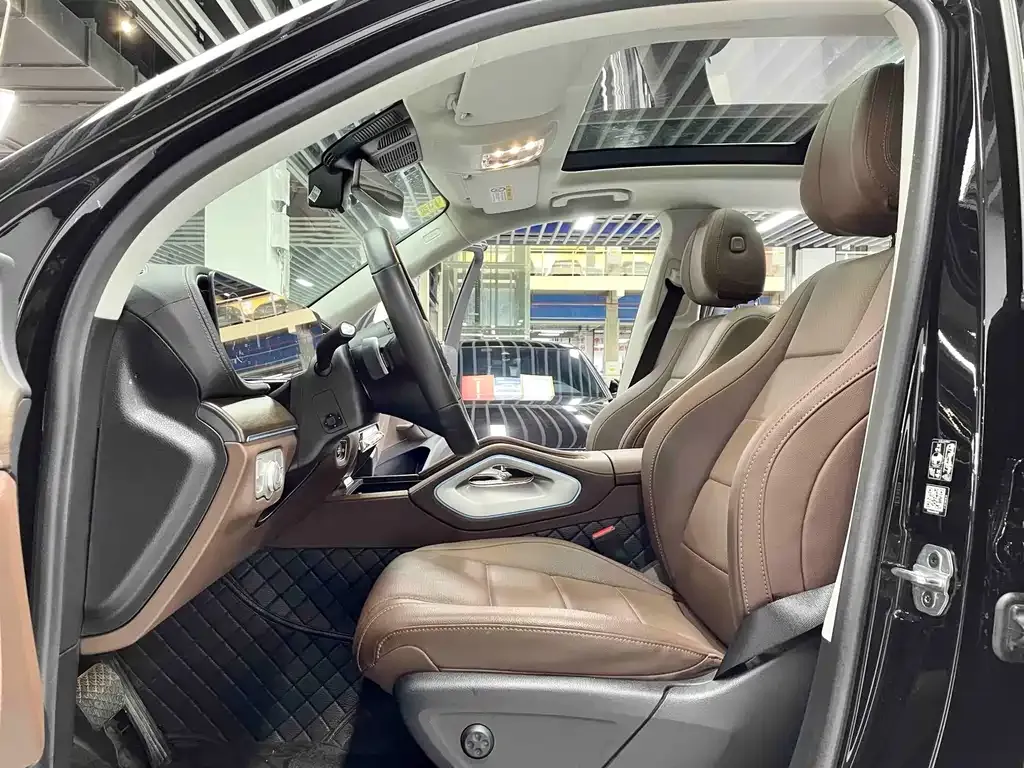 Mercedes-Benz GLE — фото 5