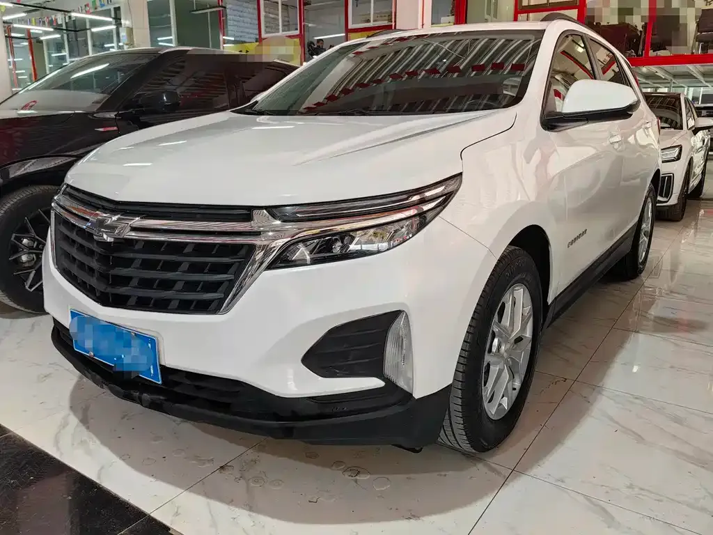 Chevrolet Equinox 2022 из CN, фото 1