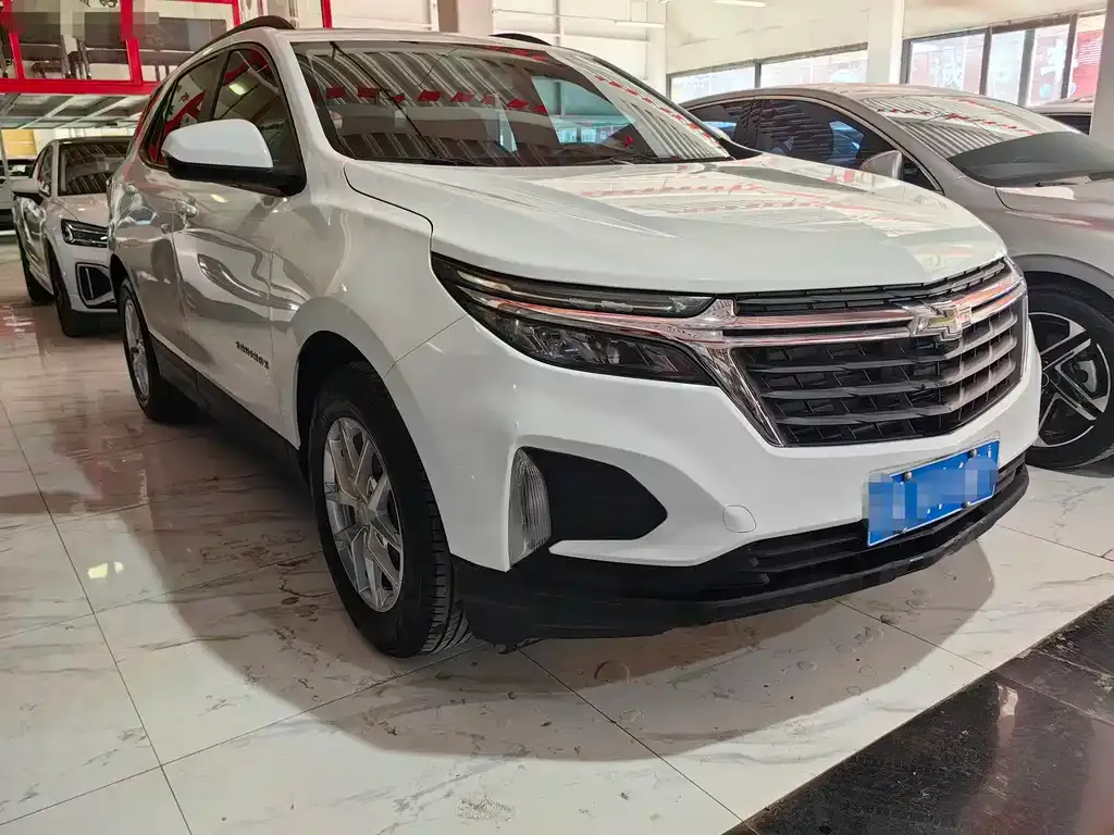 Chevrolet Equinox 2022 из CN, фото 4