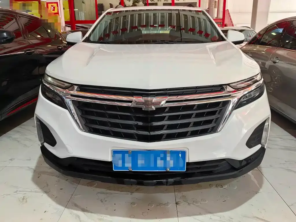 Chevrolet Equinox 2022 из CN, фото 8
