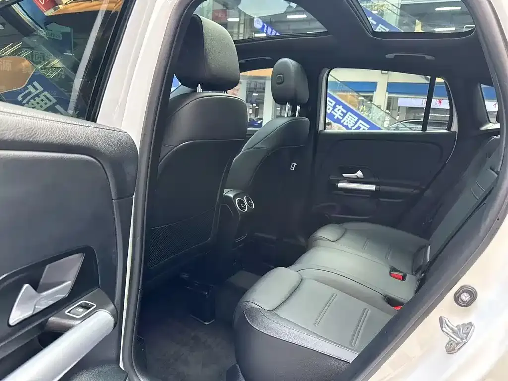 Mercedes-Benz GLA 2022 из CN, фото 4