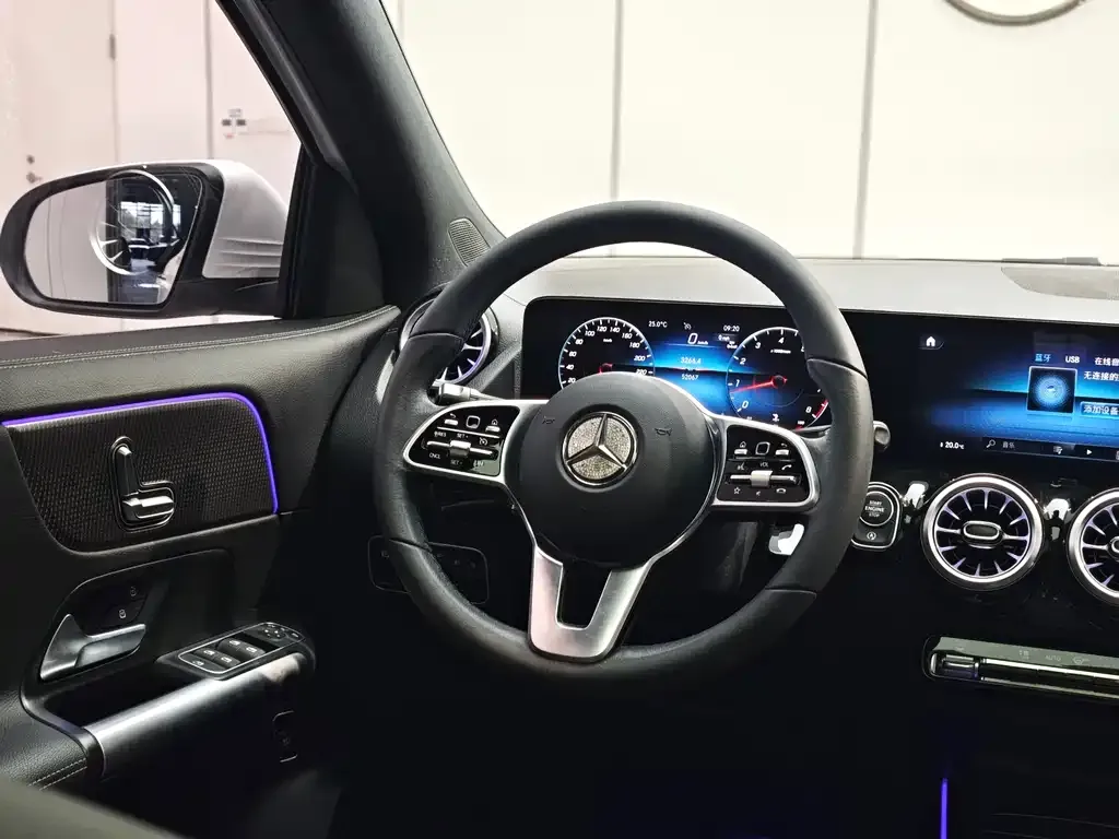 Mercedes-Benz GLA 2023 из CN, фото 4