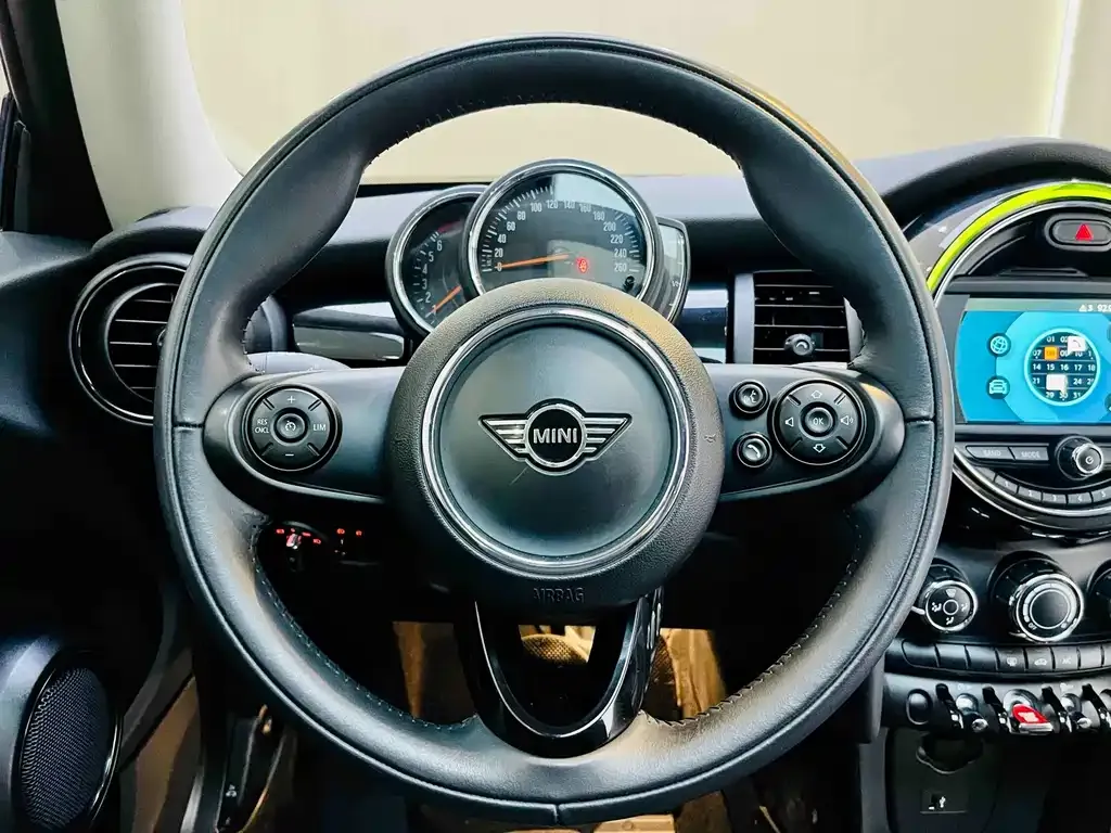 MINI Cooper (3-door) 2021 из CN, фото 6