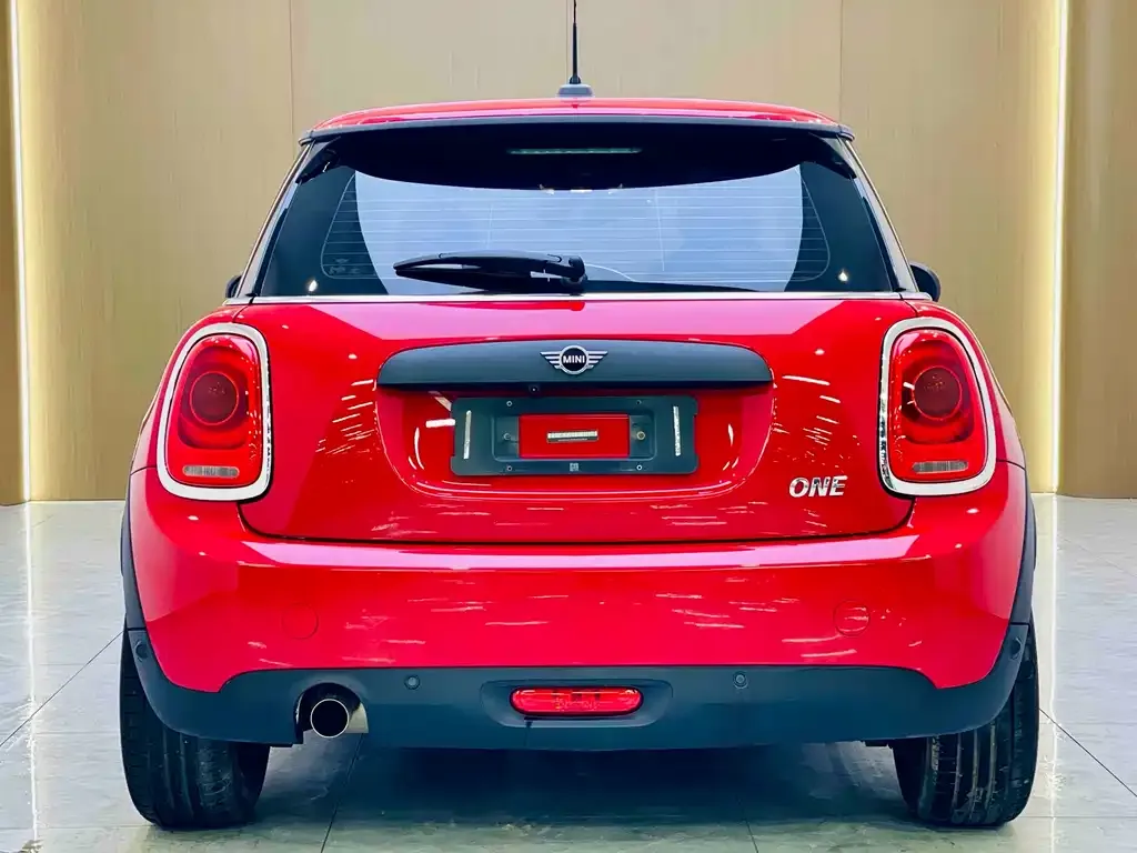 MINI Cooper (3-door) 2021 из CN, фото 3