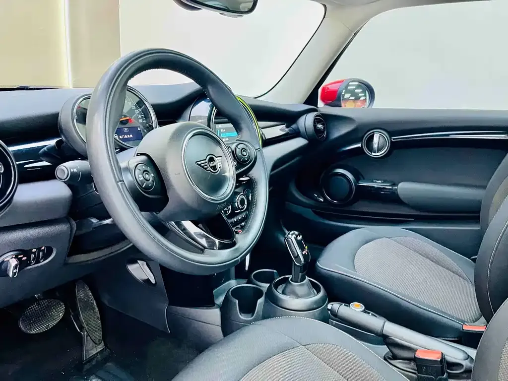 MINI Cooper (3-door) 2021 из CN, фото 5