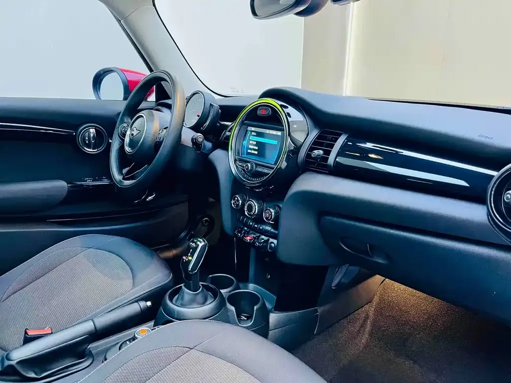 MINI Cooper (3-door) 2021 из CN, фото 10