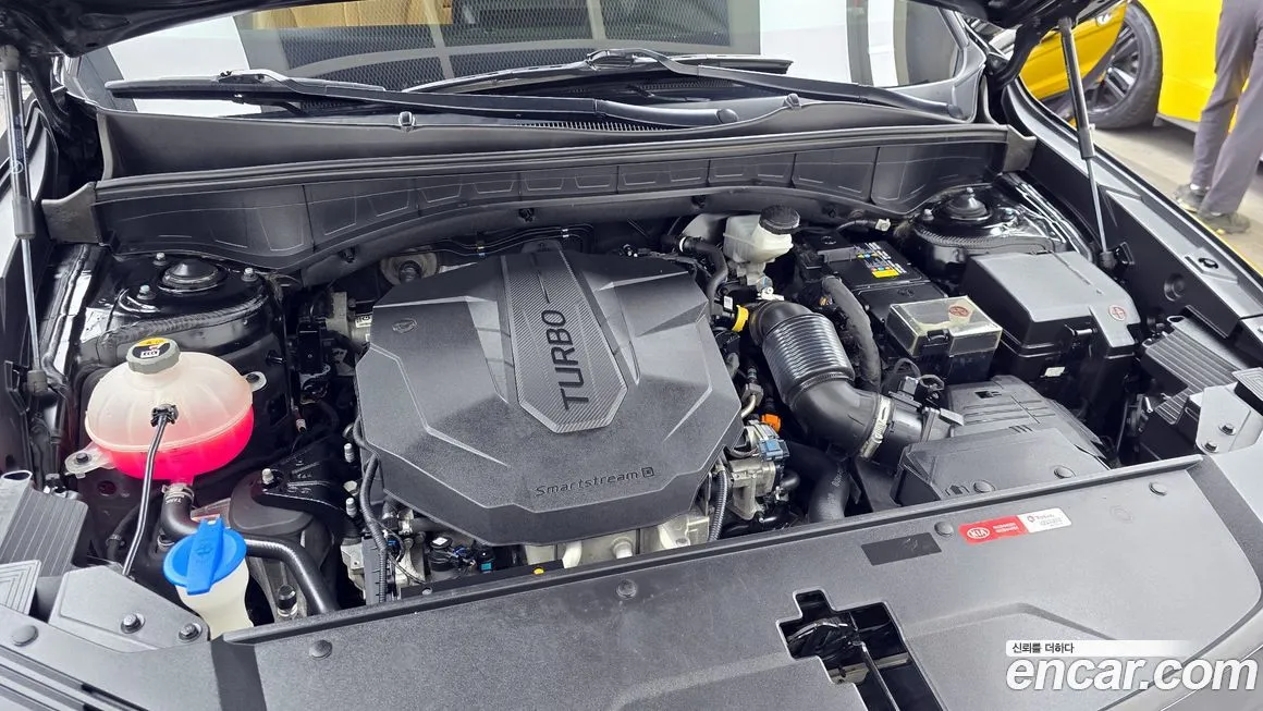 Kia Sorento — фото 9