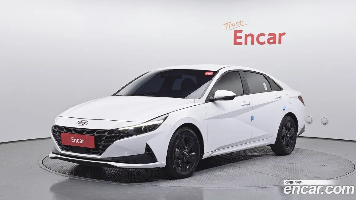 Hyundai AVANTE 2023 из KR, фото 1