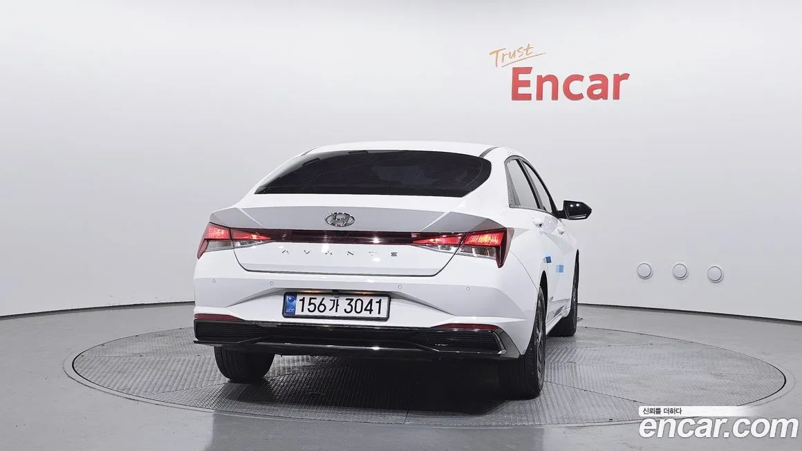 Hyundai AVANTE 2023 из KR, фото 4