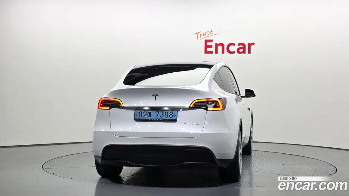 Tesla Model Y 2021 из KR, фото 9