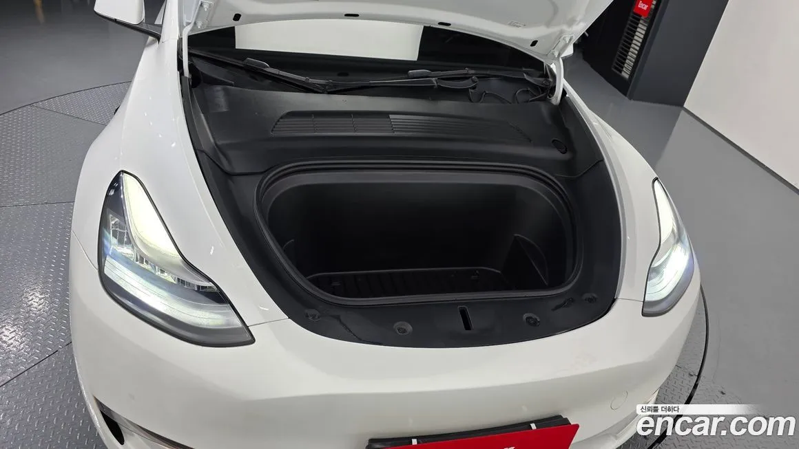 Tesla Model Y 2021 из KR, фото 3