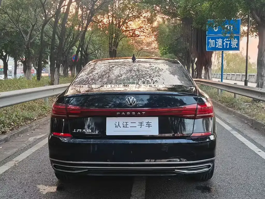 Volkswagen Passat 2022 из CN, фото 9