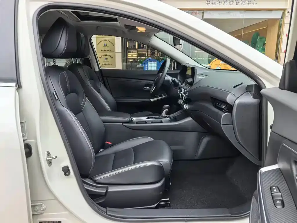 Nissan Sylphy 2023 из CN, фото 3