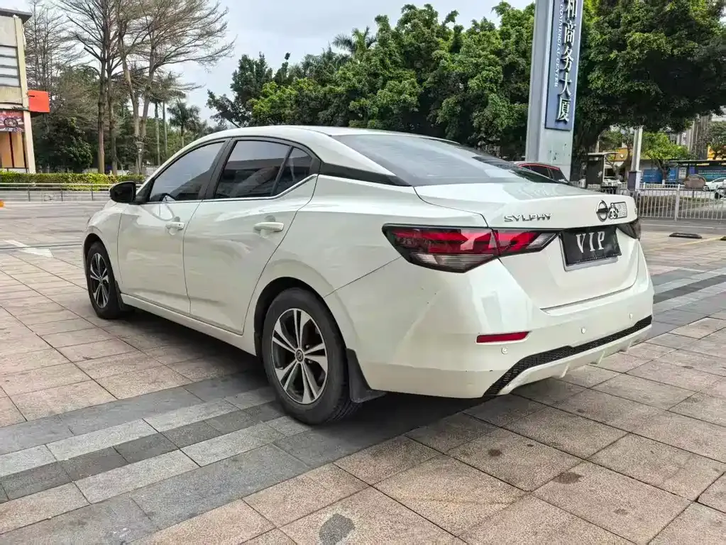 Nissan Sylphy 2023 из CN, фото 9