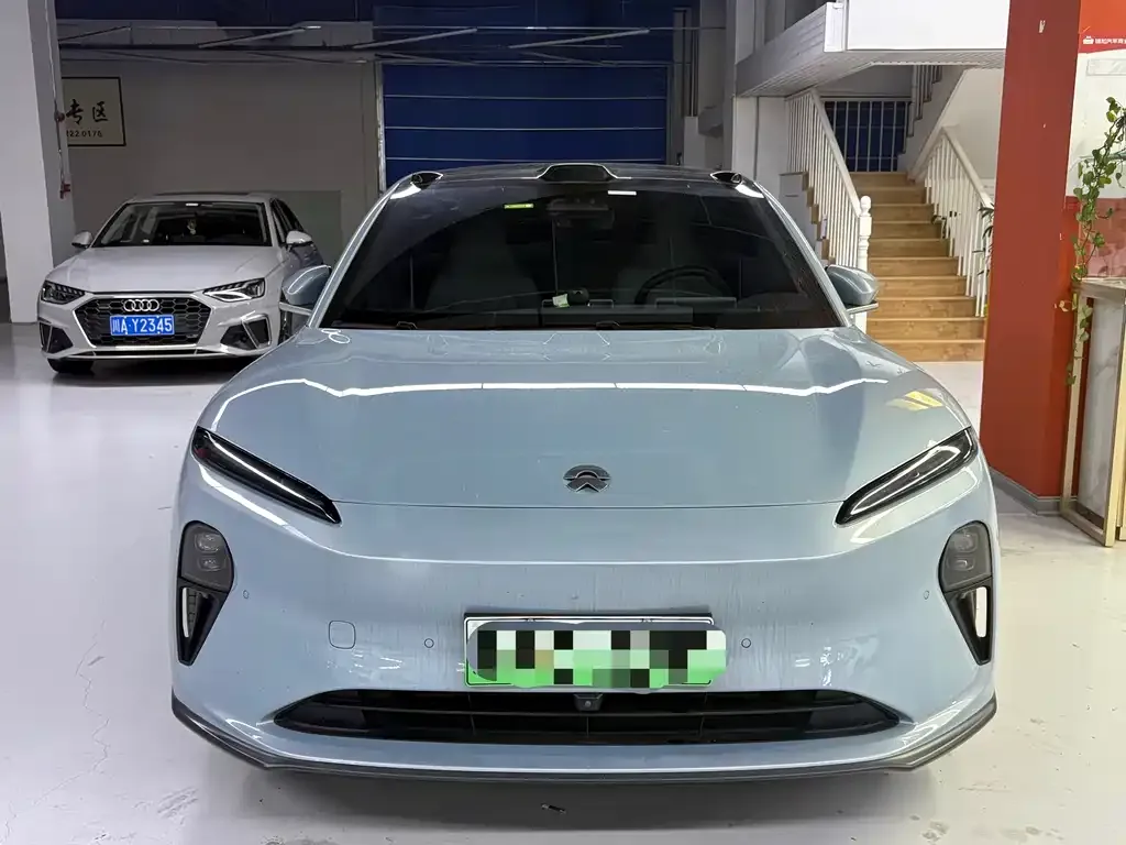 NIO ET5T 2024 из CN, фото 9
