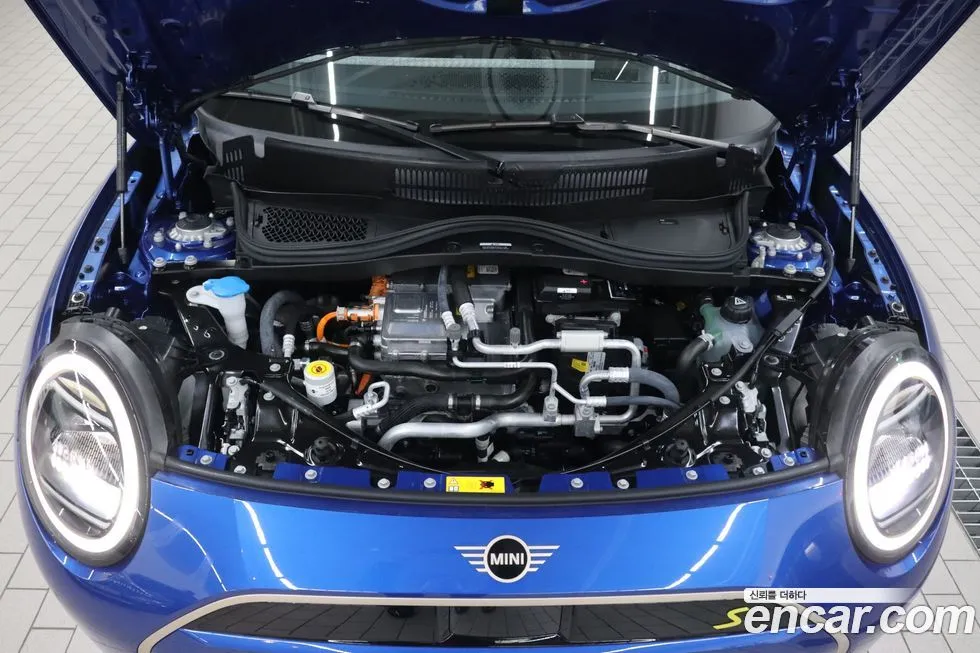 Mini Cooper 2024 из KR, фото 4