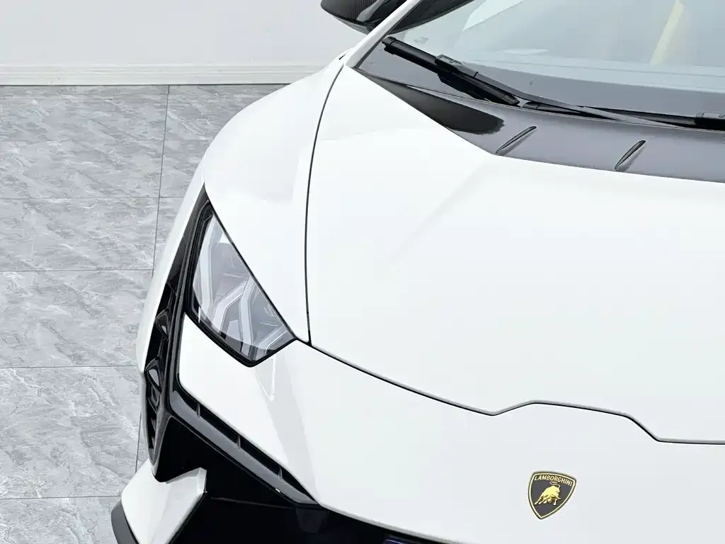 Lamborghini Huracan 2024 из CN, фото 4