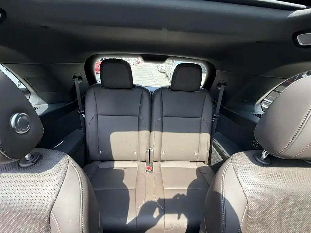 Li Auto L8 2023 из CN, фото 6