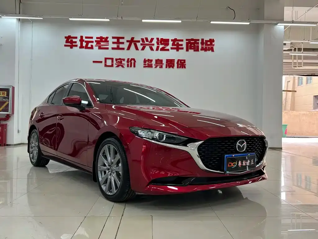 Mazda 3 Axela 2023 из CN, фото 3