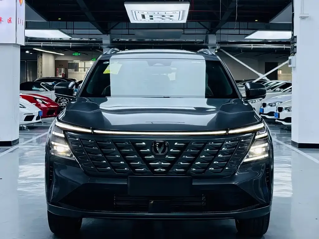 Changan CS75PLUS 2026 из CN, фото 2