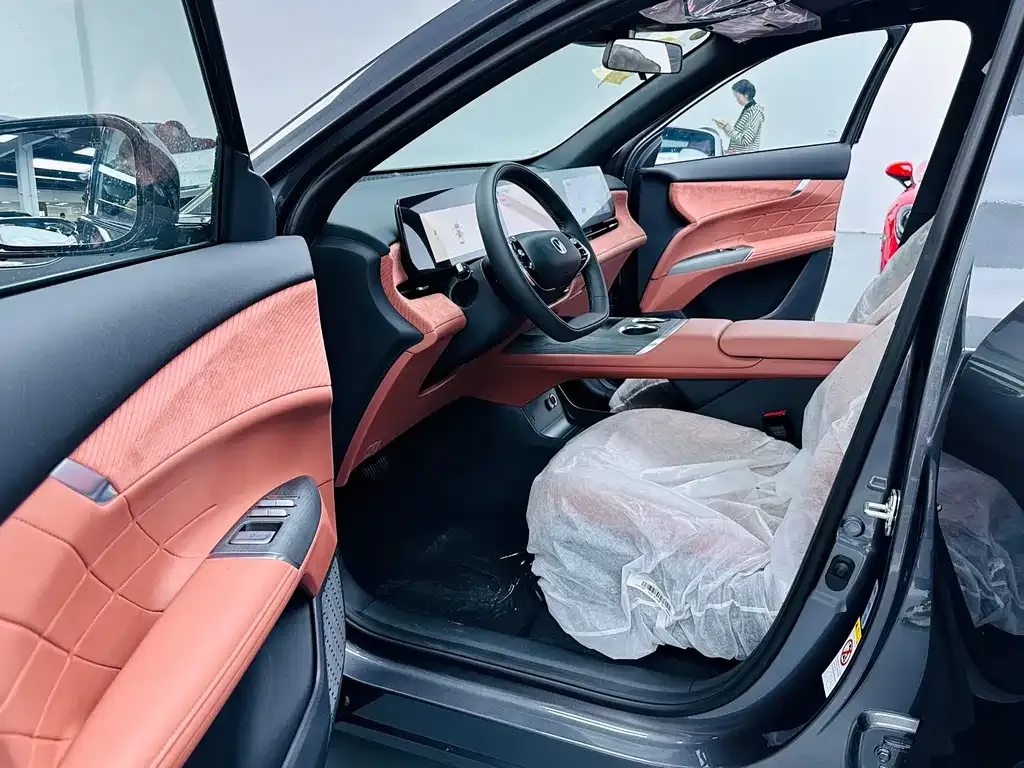 Changan CS75PLUS 2026 из CN, фото 4
