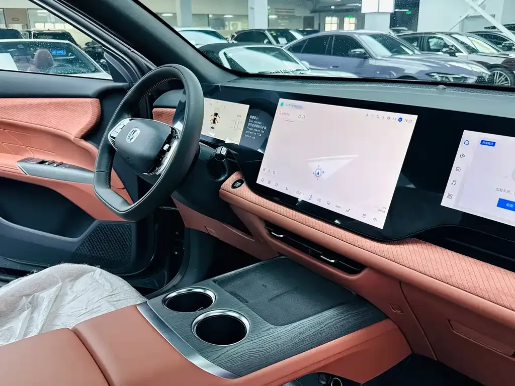 Changan CS75PLUS 2026 из CN, фото 6