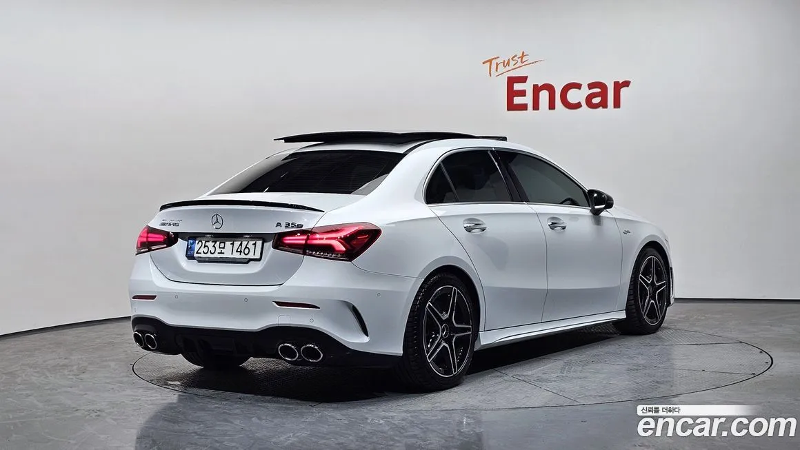 Mercedes-Benz A-Class — фото 5