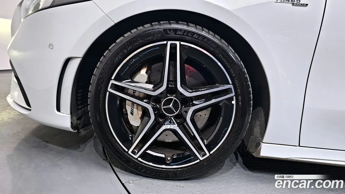Mercedes-Benz A-Class — фото 10