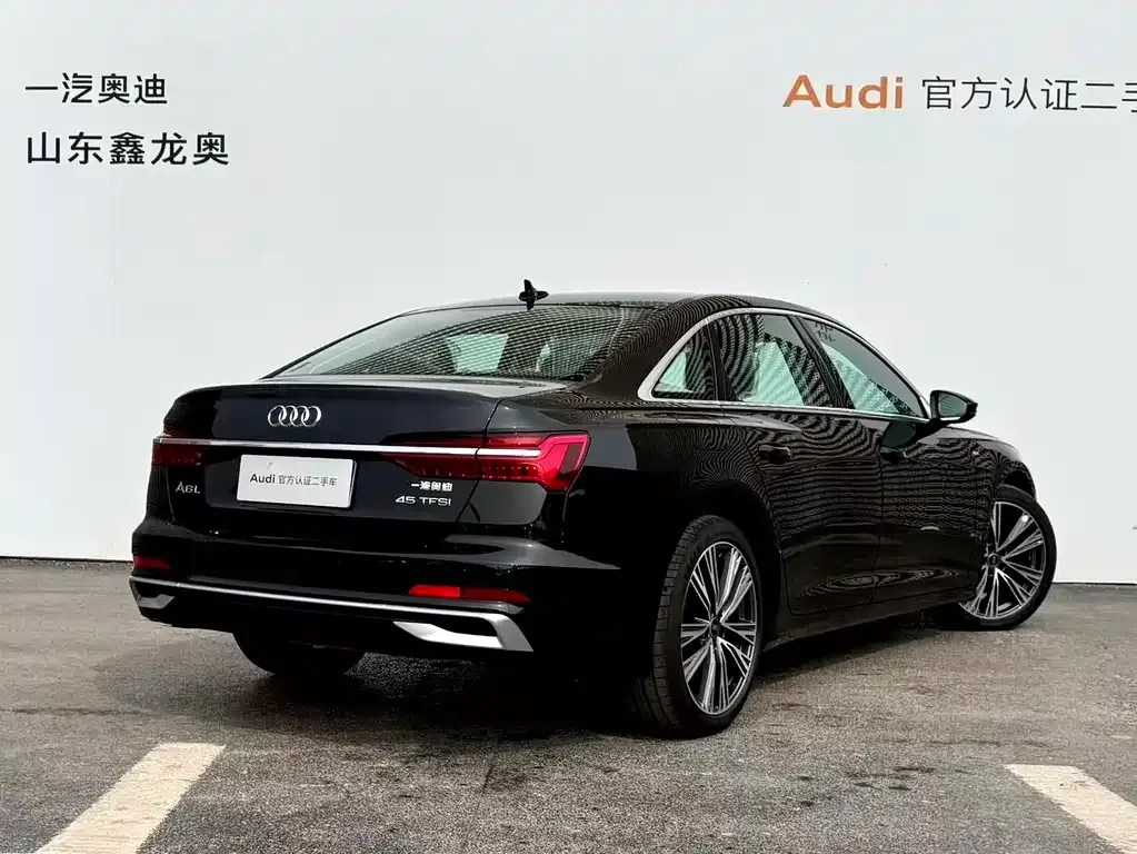 Audi A6L — фото 10