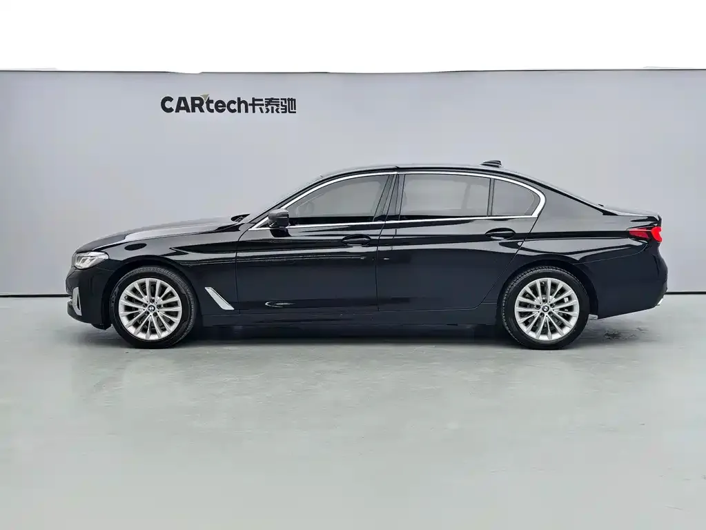 BMW 5 Series — фото 2