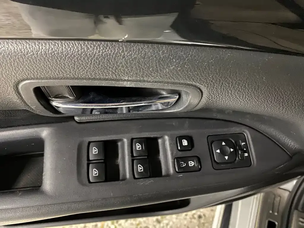 Mitsubishi Outlander 2022 из CN, фото 10