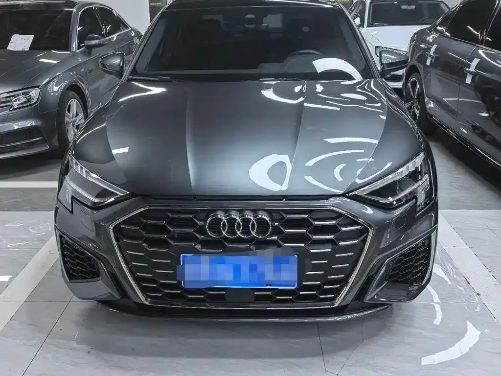 Audi A3 2024 из CN, фото 3
