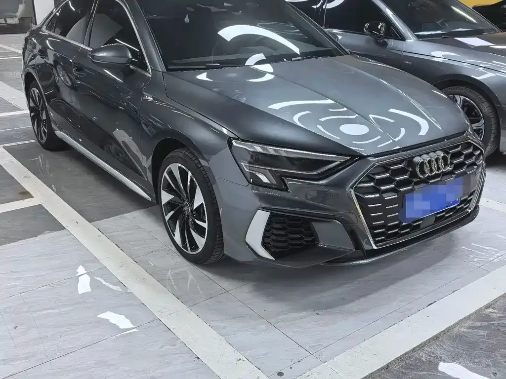 Audi A3 2024 из CN, фото 2