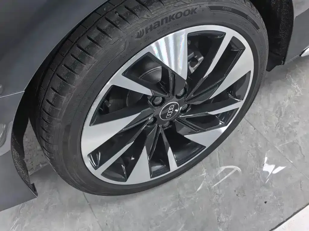 Audi A3 2024 из CN, фото 6