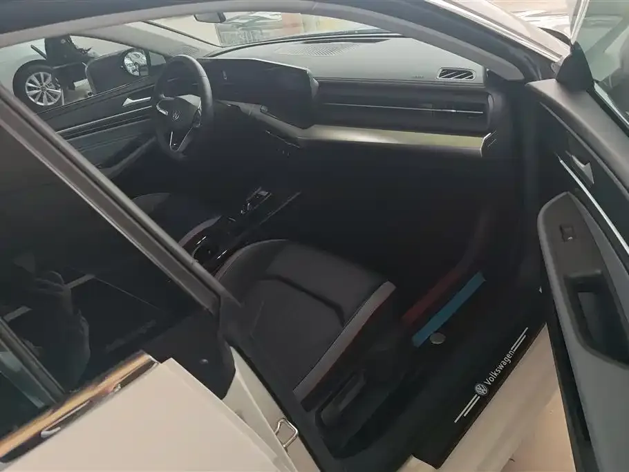 Volkswagen Lamando 2023 из CN, фото 7