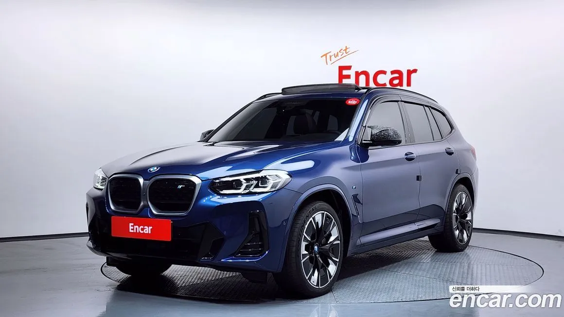 BMW iX3
